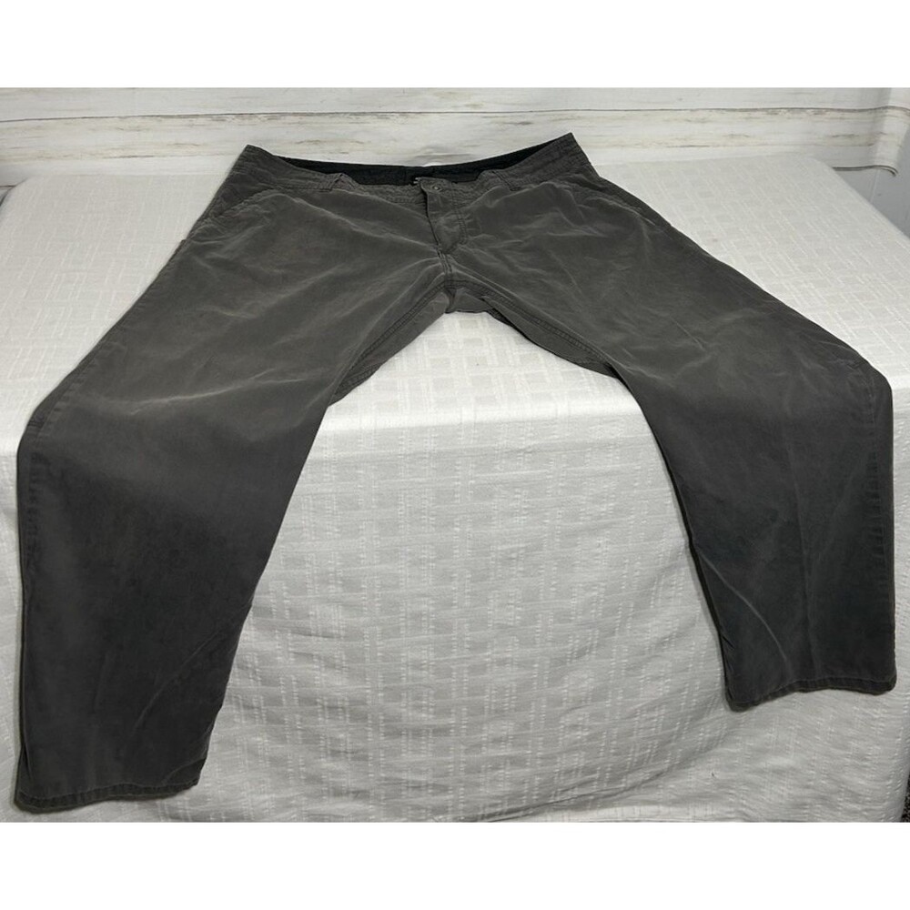 Kuhl Pants Men's Size 42 x 32 Gray Slax Stretch Hiking Outdoor Performance Work